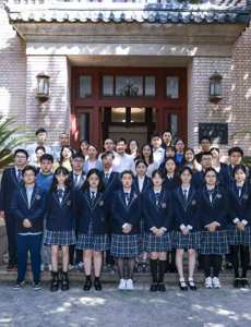 【南京晨报】南京一中16位同学“尝鲜”！中学生“求真”科学探究计划启动