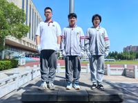 光荣的升旗手（北校区第十九周）