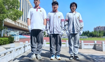 光荣的升旗手（北校区第十九周）