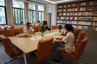 在创建高品质示范高中的道路上减负增效