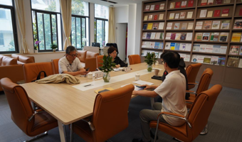 在创建高品质示范高中的道路上减负增效