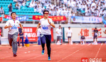 【扬子晚报】这届高中生太有才了！南京一中运动会名场面频出