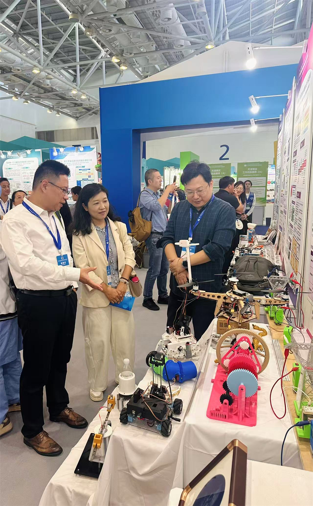 35f6e2af9b54d81bb7a94ca1c86d5aa