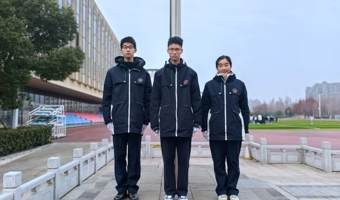 光荣的升旗手（北校区第十九周）